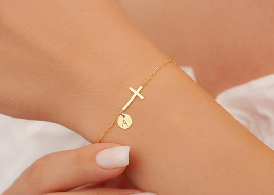 Cross Bracelet for Women Dainty Cross Bracelet with Initials Gold Link Chain Bracelets Christian Gifts for Women Teens Easter Baptism Religious Jewelry